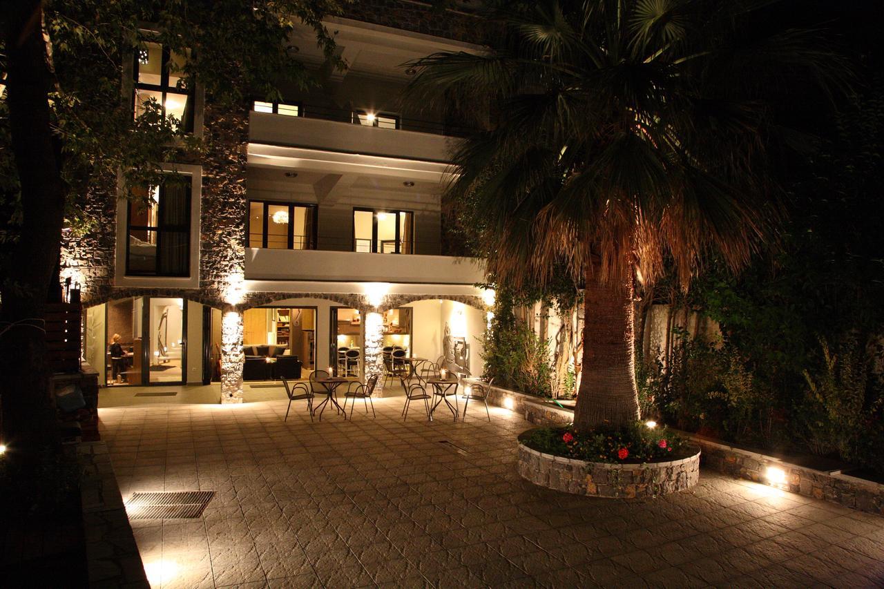 Mousiko Pandoxeio Hotell Steni Dhirfios Exteriör bild